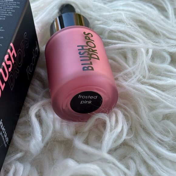Rodial Blush Drops Frosted Pink - Picture 11 of 11
